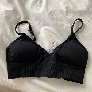 Lululemon ebb to street bra size 8